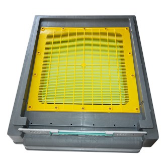 Hygienischer Unterboden aus Kunststoff, Dadant