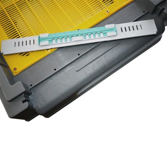 Hygienischer Unterboden aus Kunststoff, Dadant