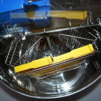 Honigschleuder Mellarius MaxiLine 3 Waben 110W Motor Dia 52