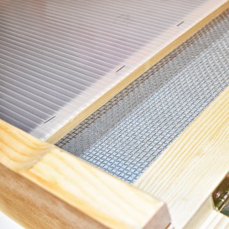 Ausziehbare Schublade für Varroaboden